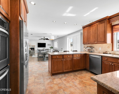 327 Tide Pond Road - Photo Thumbnail 13
