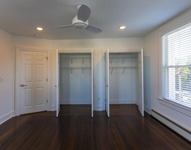 35 Ocean Boulevard - Photo Thumbnail 2