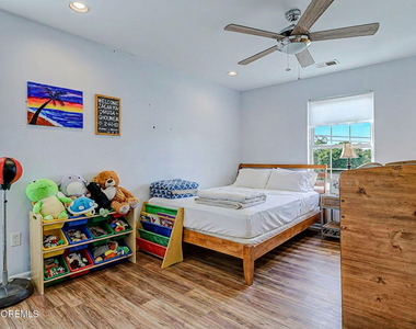 450 Beachway Avenue - Photo Thumbnail 24