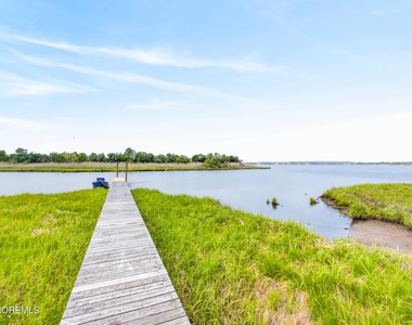 20 Bayonne Avenue - Photo Thumbnail 25