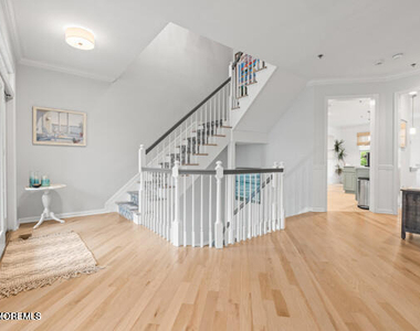 6 Greeley Terrace - Photo Thumbnail 14