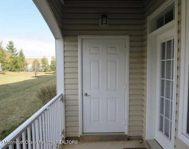 314 Mill Pond Way - Photo Thumbnail 15