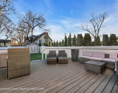132 Chelton Avenue - Photo Thumbnail 26