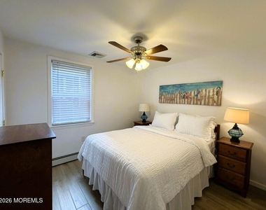 102 Columbia Avenue - Photo Thumbnail 17