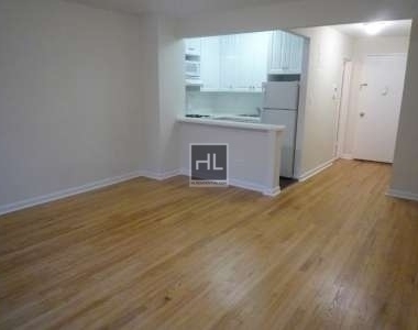 West 16 Street - Photo Thumbnail 1