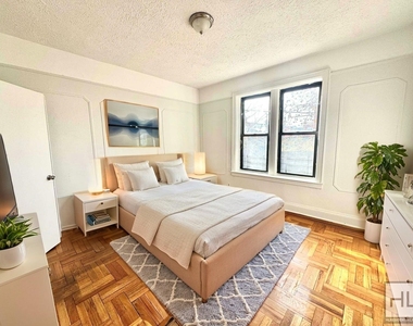 66 Street - Photo Thumbnail 2