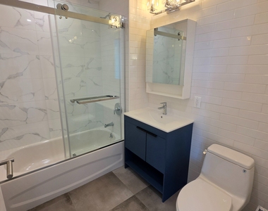 103-14 Northern Boulevard - Photo Thumbnail 7