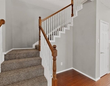 2023 Nottingham Place - Photo Thumbnail 22