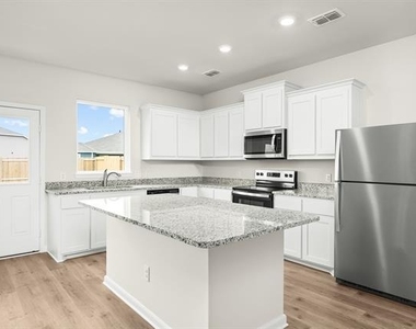 5003 Delano Street - Photo Thumbnail 2