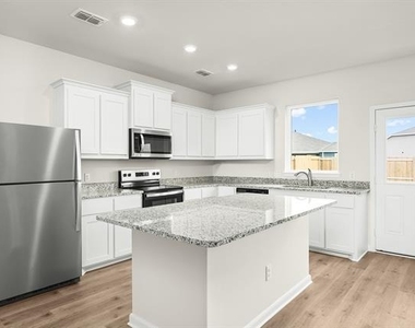 1302 Reed Street - Photo Thumbnail 2