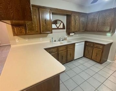 3134 Winterhawk Drive - Photo Thumbnail 6