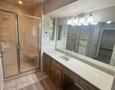 3134 Winterhawk Drive - Photo Thumbnail 11