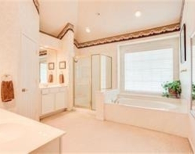 5403 Exeter Drive - Photo Thumbnail 18