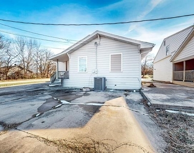 407 W Main Street - Photo Thumbnail 22