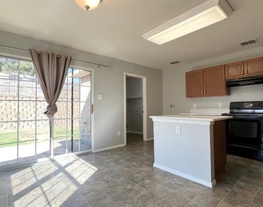 2312 Gabriel Drive - Photo Thumbnail 4