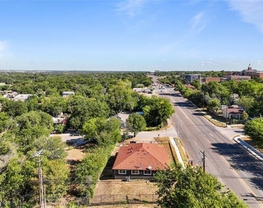 2540 Avenue H - Photo Thumbnail 15