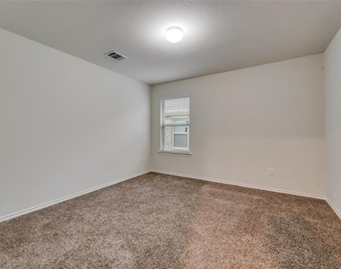 1302 Meadow Creek Drive - Photo Thumbnail 16