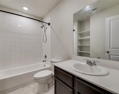 1302 Meadow Creek Drive - Photo Thumbnail 12