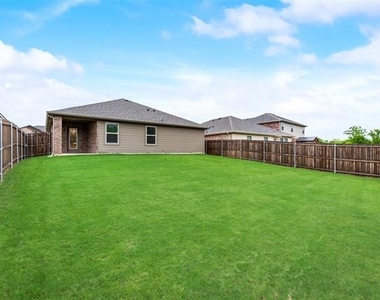 1302 Meadow Creek Drive - Photo Thumbnail 26