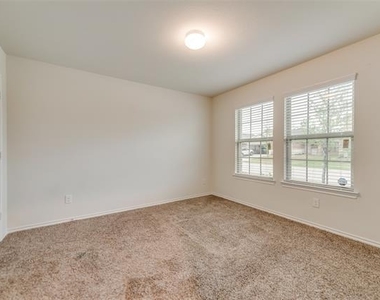 1302 Meadow Creek Drive - Photo Thumbnail 13