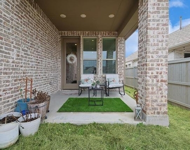 2340 Gray Drive - Photo Thumbnail 27