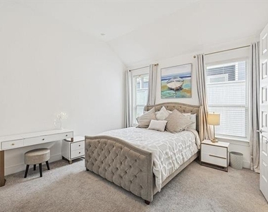 2340 Gray Drive - Photo Thumbnail 10