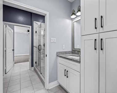 1701 Belzise Terrace - Photo Thumbnail 21