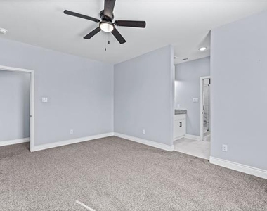 1701 Belzise Terrace - Photo Thumbnail 24