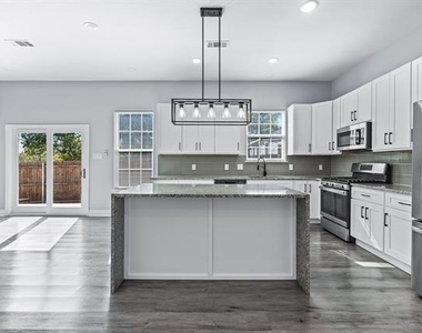 1701 Belzise Terrace - Photo Thumbnail 5