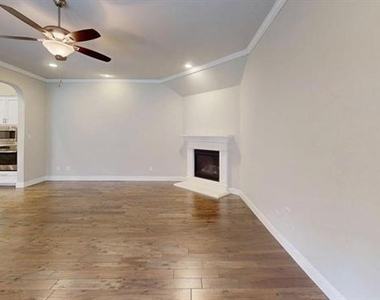 4213 Wellesley Avenue - Photo Thumbnail 5