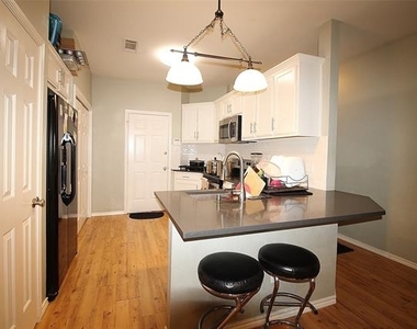 4228 Boulder Park Drive - Photo Thumbnail 6