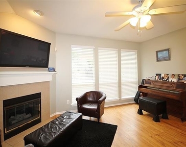 4228 Boulder Park Drive - Photo Thumbnail 4