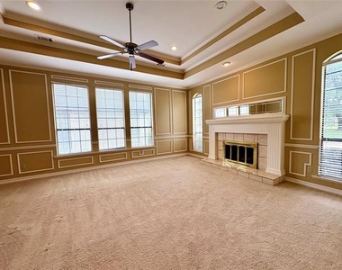 3117 Sandy Trail Lane - Photo Thumbnail 5