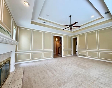 3117 Sandy Trail Lane - Photo Thumbnail 6