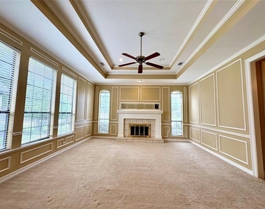 3117 Sandy Trail Lane - Photo Thumbnail 4