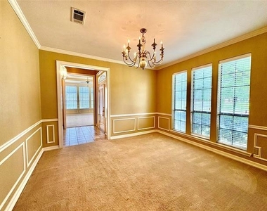 3117 Sandy Trail Lane - Photo Thumbnail 10