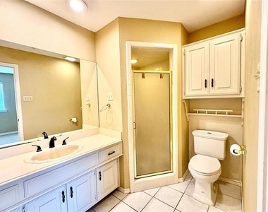 3117 Sandy Trail Lane - Photo Thumbnail 31