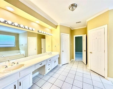 3117 Sandy Trail Lane - Photo Thumbnail 27