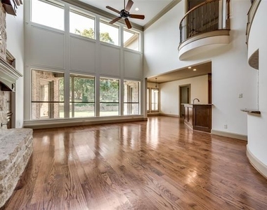 2207 Kings Pass - Photo Thumbnail 9