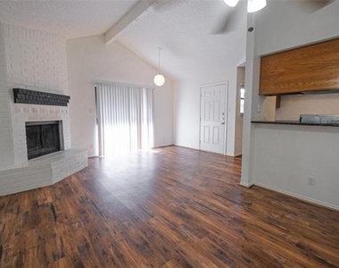 3705 Bryce Avenue - Photo Thumbnail 3