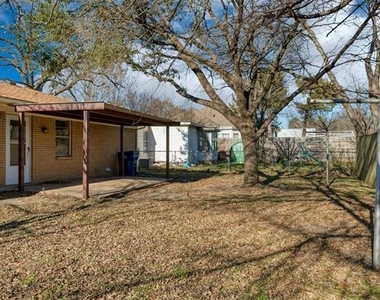 502 Brown Street - Photo Thumbnail 22