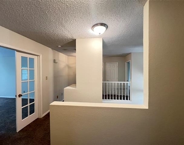 723 Sumner Drive - Photo Thumbnail 33