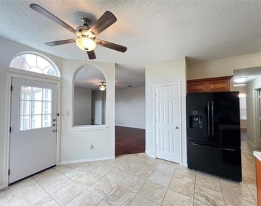 723 Sumner Drive - Photo Thumbnail 35