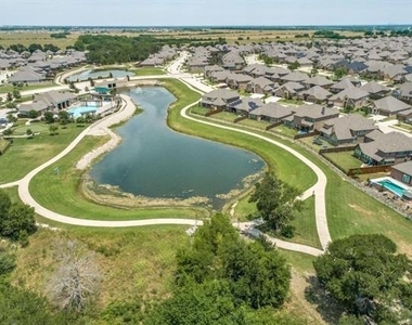 2911 Teak Drive - Photo Thumbnail 15