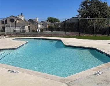 12480 Abrams Road - Photo Thumbnail 15
