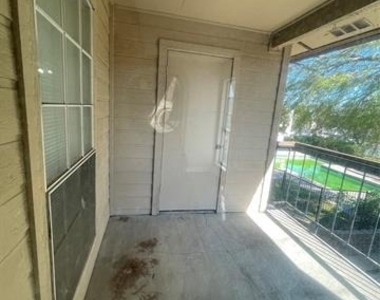 12480 Abrams Road - Photo Thumbnail 6
