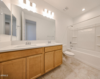 25183 N 172nd Drive - Photo Thumbnail 15