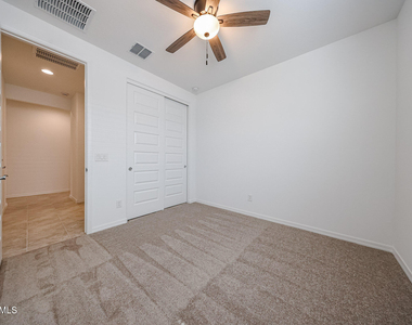 25183 N 172nd Drive - Photo Thumbnail 14