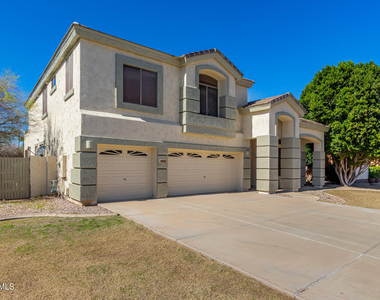 504 N Swallow Lane - Photo Thumbnail 3