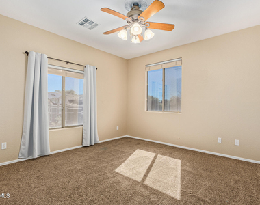 504 N Swallow Lane - Photo Thumbnail 18